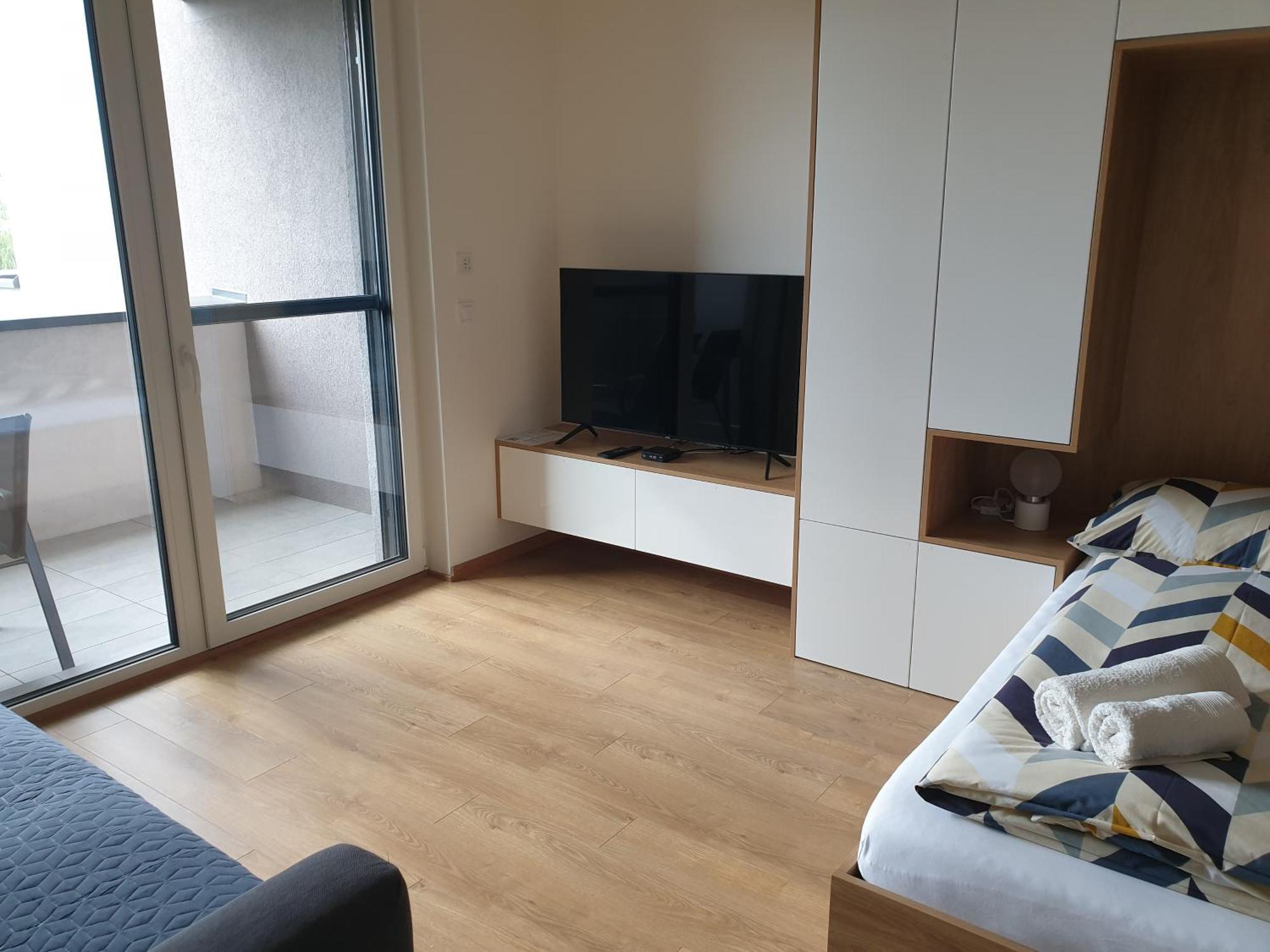 As Apartman Bella S Loggiou A Bezplatnym Vnutornym Parkovanim Appartement Košice Buitenkant foto